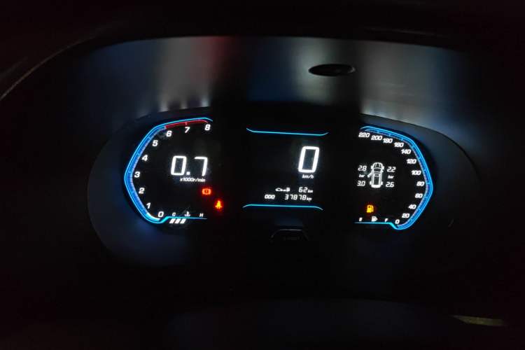 Used Wuling Hongguang S3 2018 1.5L Manual Luxury Model China V Standard
