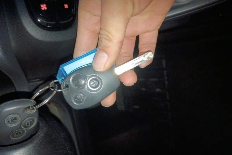 Used smart fortwo 2015 1.0L 52 kW hardtop Dynamic version
