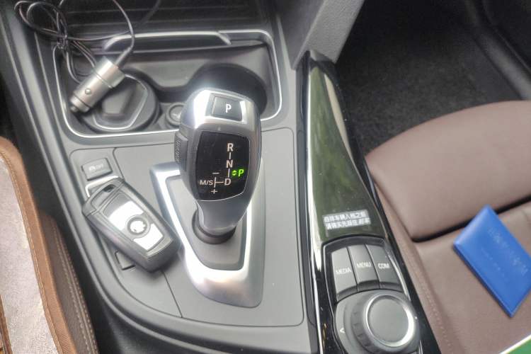 Used BMW 3 Series 2018 320Li Fashion Model
