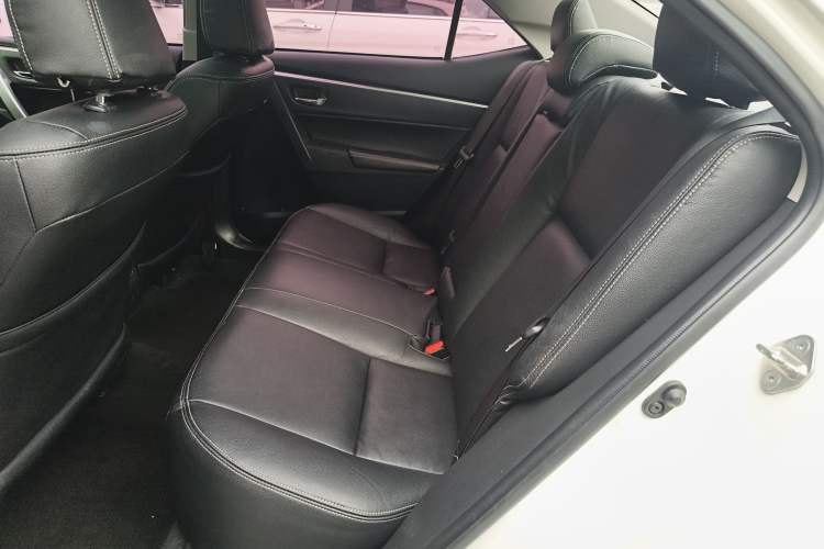 Used Toyota Corolla 2017 Revised Version 1.2T S-CVT GL-i