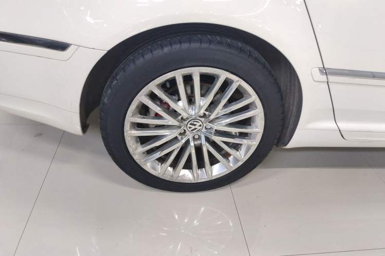 Used Volkswagen Phaeton 2012 3.0L Business Edition
