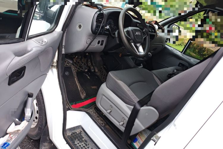 Used JMC Transit 2019 2.8T Commercial Version Short Wheelbase Mid-Roof 6-Seater China VI JX493
