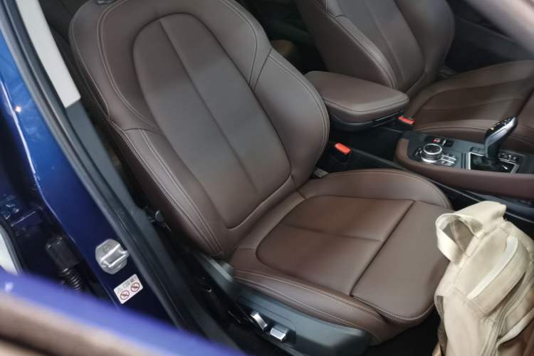 Used BMW X1 2022 sDrive25Li Leading Model
