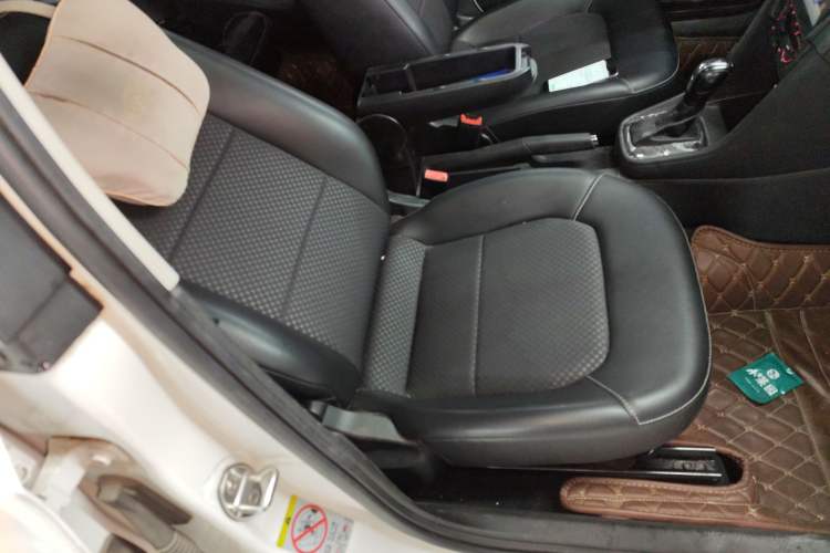 Used Volkswagen Santana 2015 Haval H6 1.6L Automatic Comfort Model