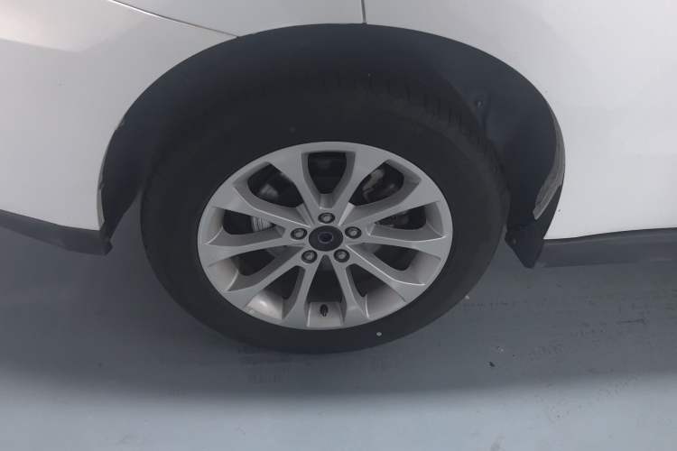 Used Haval H2 2018 Red-Label 1.5T Manual Two-Wheel Drive Luxury Model