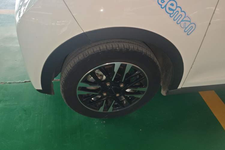 Used Chery Little Ant 2022 Restyled Version Sweet Pink Edition Half-Sugar Version 28.8 kWh 30 kW 301 km