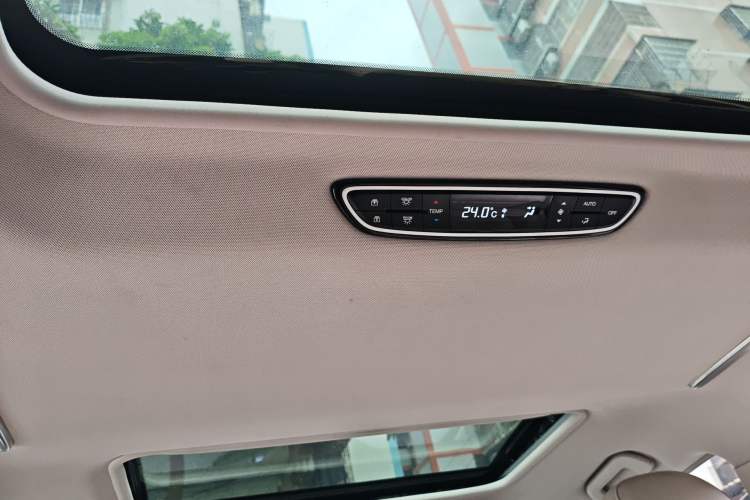 Used GAC Trumpchi M8 2018 320T Luxury Edition Headliner