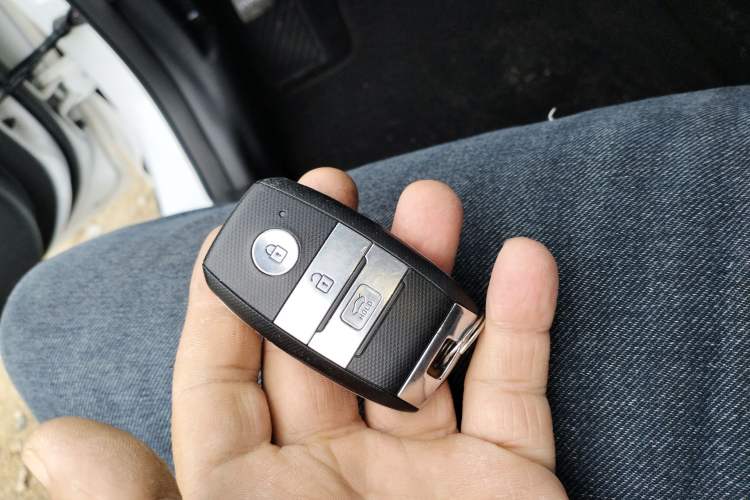 Used Kia K5 2014 2.0L Automatic LUXURY
