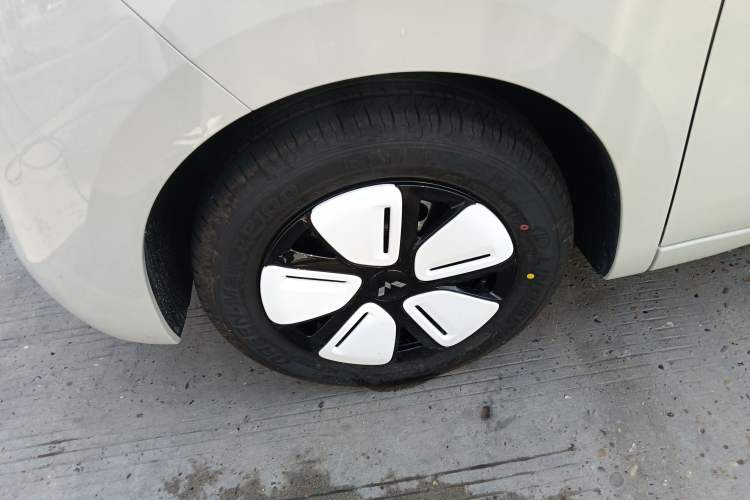 Used Wuling Hongguang MINIEV 2025 Four-Door Version Advanced Edition