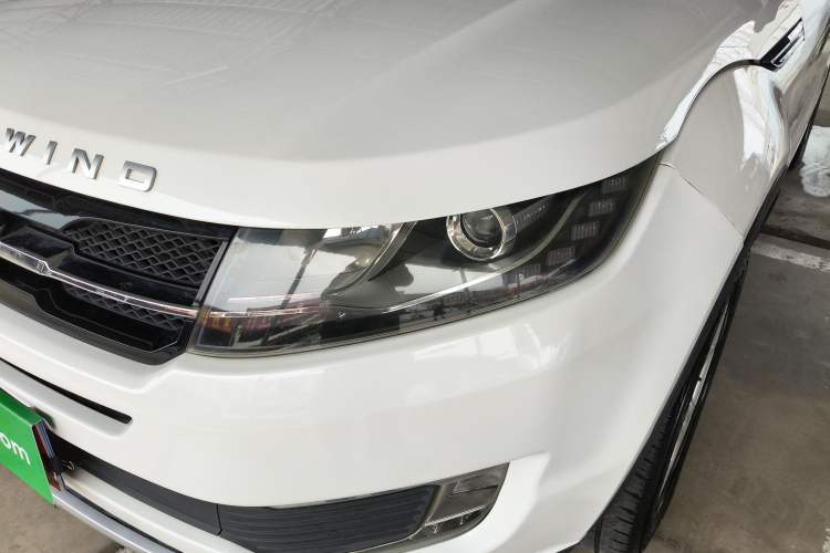 Used Land X7 2015 2.0T Panoramic Prestige Edition
