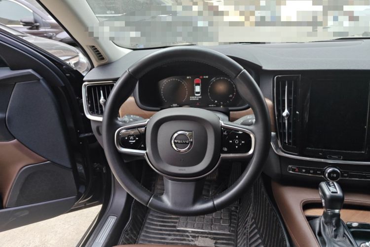 Used Volvo S90 2020 T5 Zhiyi Luxury Edition
