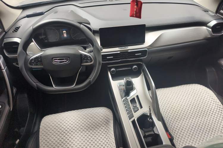 Used Geely Auto Coolray 2019 260T DCT Knight China VI Standard