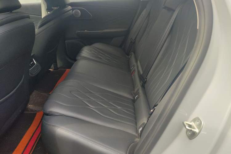 Used Chery Fengyun A8L 2025 1.5 TGDI 145 km Luxury Version
