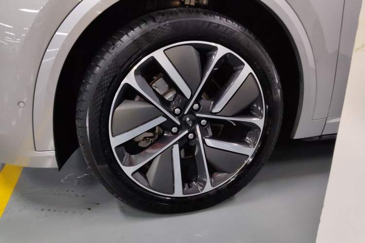 Used Li Auto L9 2024 Ultra Model