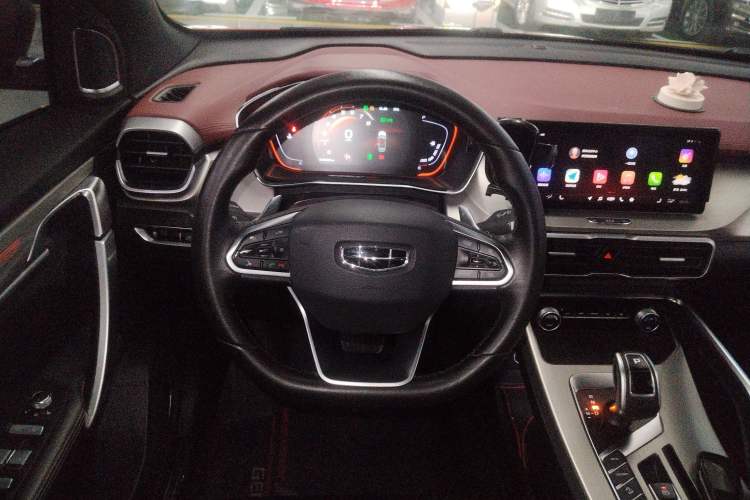 Used Geely Auto Coolray 2019 Sport Model 260T DCT Battle China V Standard
