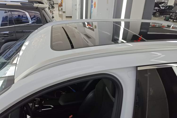 Used Geely Auto Monjaro L 2024 2.0TD High-Power Automatic Two-Wheel Drive Skyline Edition