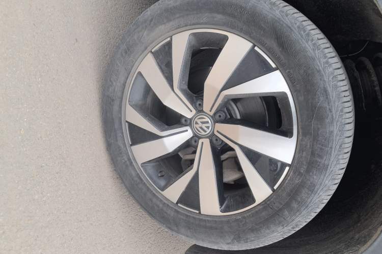 Used Volkswagen Tayron 2020 330TSI Two-Wheel Drive Luxury Smart Connectivity Version