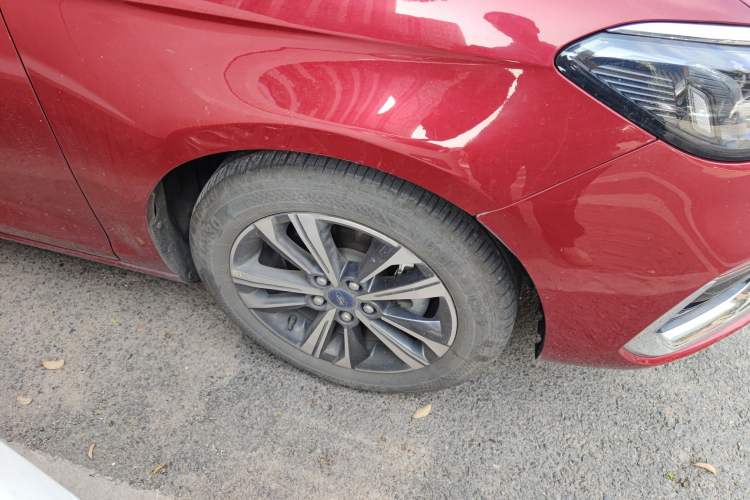 Used Ford Escort 2021 1.5L Automatic Diamond Edition
