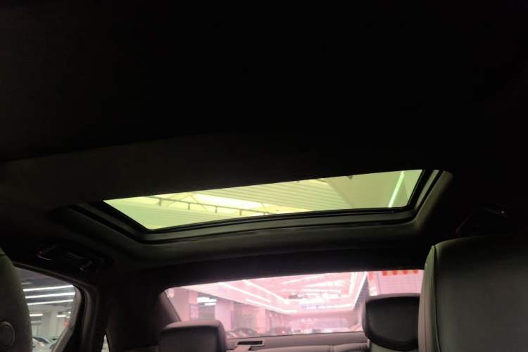 Used Cadillac CT6 2022 28T Fashion Edition Headliner