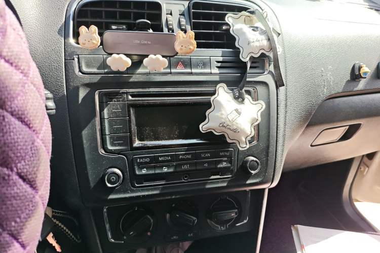 Used Volkswagen Polo 2014 1.6L Automatic Comfort Edition