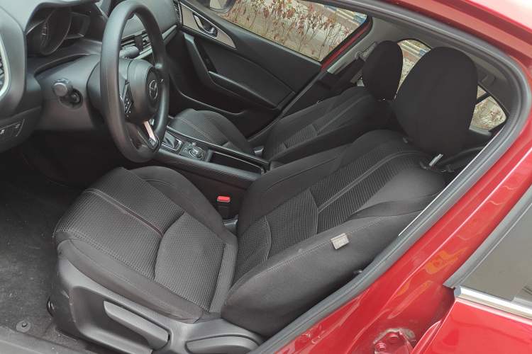 Used Mazda 3 Axela 2019 Cloud-Controlled Version Sedan 1.5L Automatic Luxury Trim China V Standard