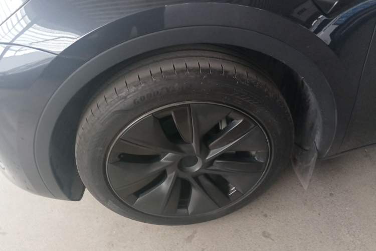 Used Tesla Model Y 2024 Rear-Wheel-Drive Version