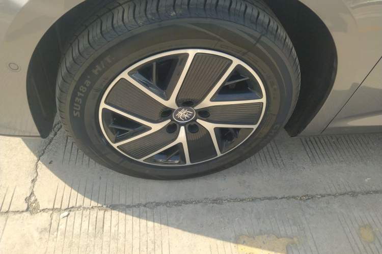 Used BYD Qin L 2025 DM-i Smart Drive 120KM Superior Model