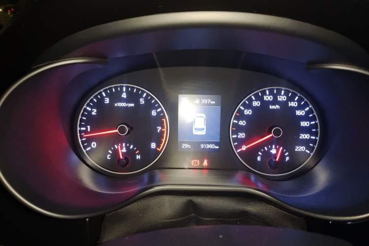 Used Kia KX Cross 2017 1.4L AT GLS