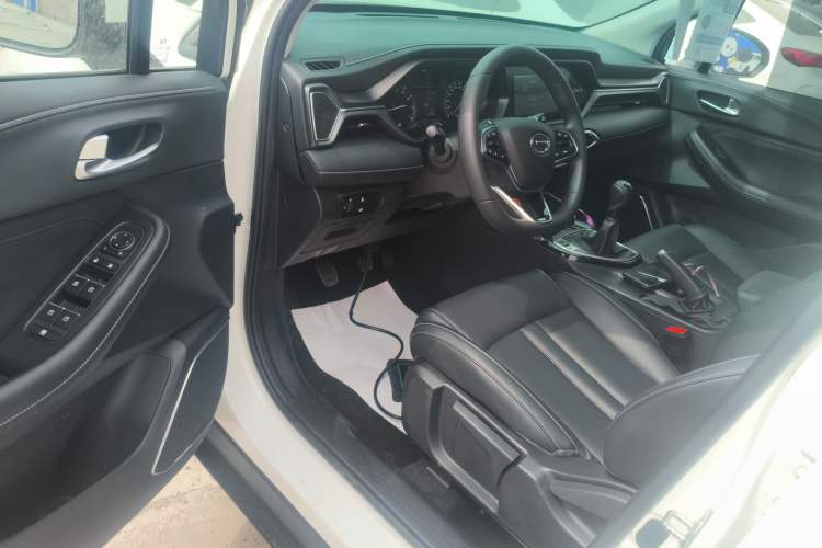 Used GAC Trumpchi GS4 2022 270T Manual Elite Edition Driver Seat