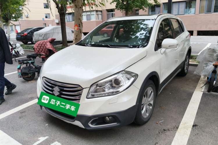 Used Suzuki S-Cross 2014 1.6L CVT Two-Wheel Drive Elite Version