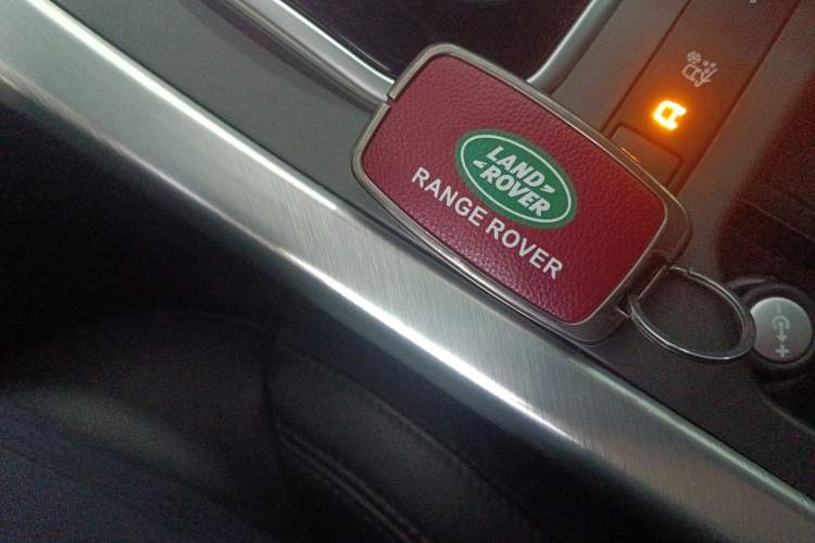 Used Land Rover Range Rover Evoque 2015 2.0T Five-Door Zhiyao Edition
