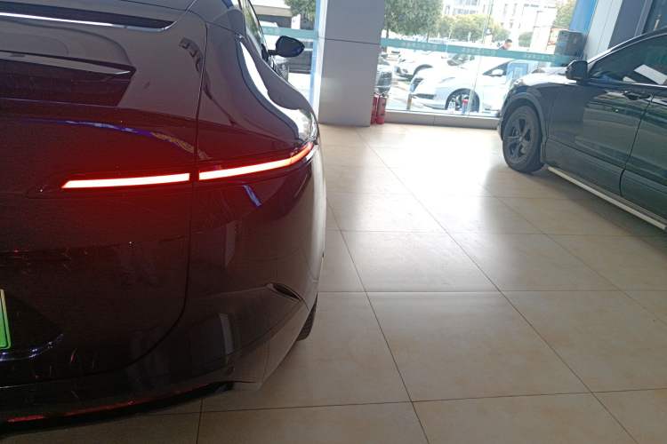 Used Avatr 12 2025 Updated Ultra All-Electric Four-Wheel Drive
