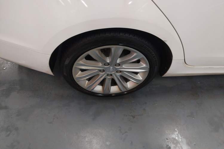 Used Cadillac ATS-L 2017 28T Tech Edition Exterior 5