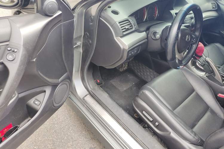 Used Honda Spirior 2009 2.4L TYPE-S Driver Seat