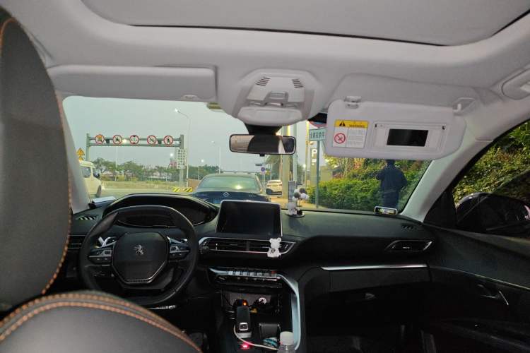 Used Peugeot 5008 2017 350THP 7-Seater Elite Edition
