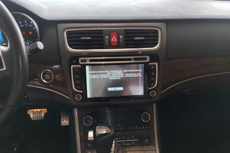 Used Haval H8 2015 2.0T Two-Wheel-Drive Luxury Version