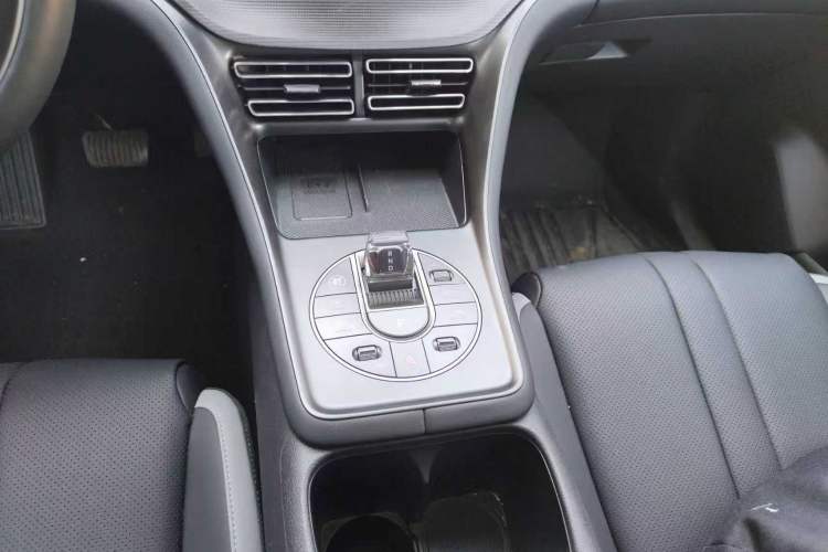 Used BYD Seal 05 DM-i 2025 DM-i Smart Drive 55KM Luxury Model Gear Lever