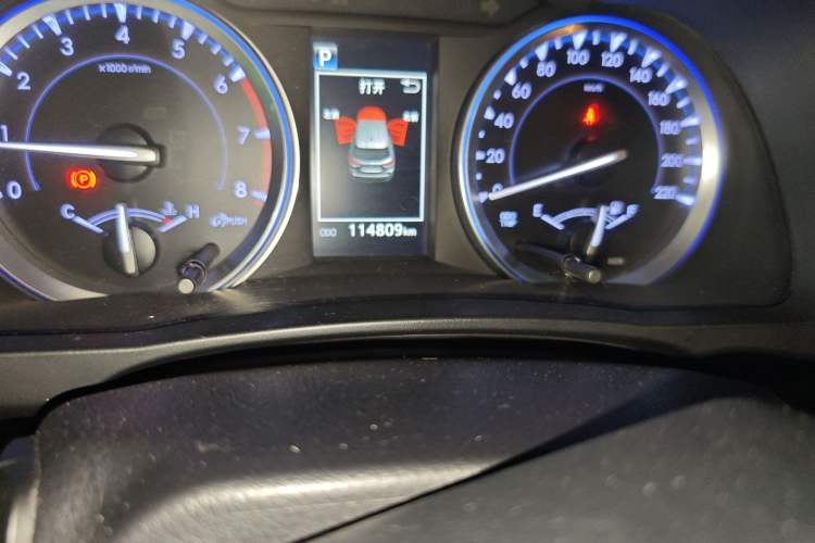 Used Toyota Highlander 2018 2.0T Four-Wheel Drive Prestige Version 7 Seats China VI Standard