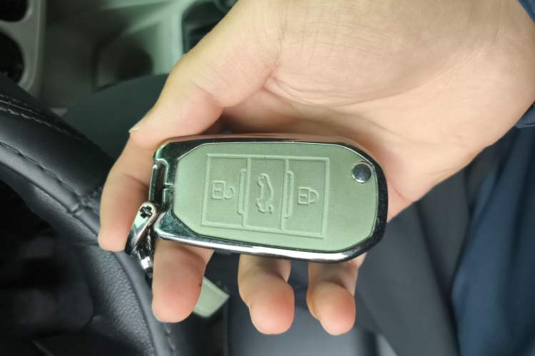 Used Citroen Elysee 2014 1.6L Manual Comfort Model
