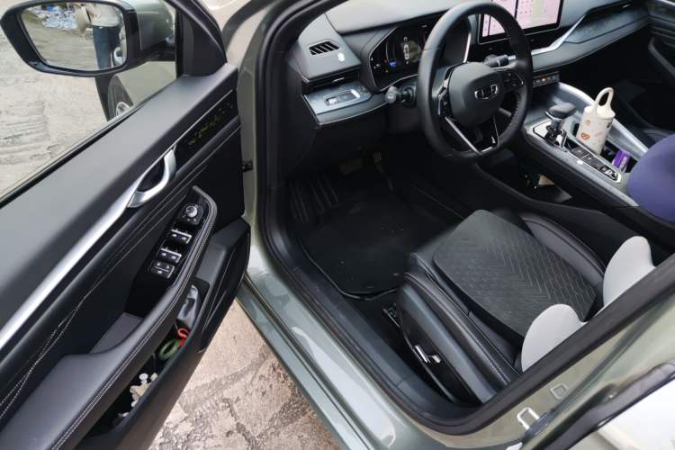 Used Geely Auto Preface 2023 1.5TD Fuyao Version
