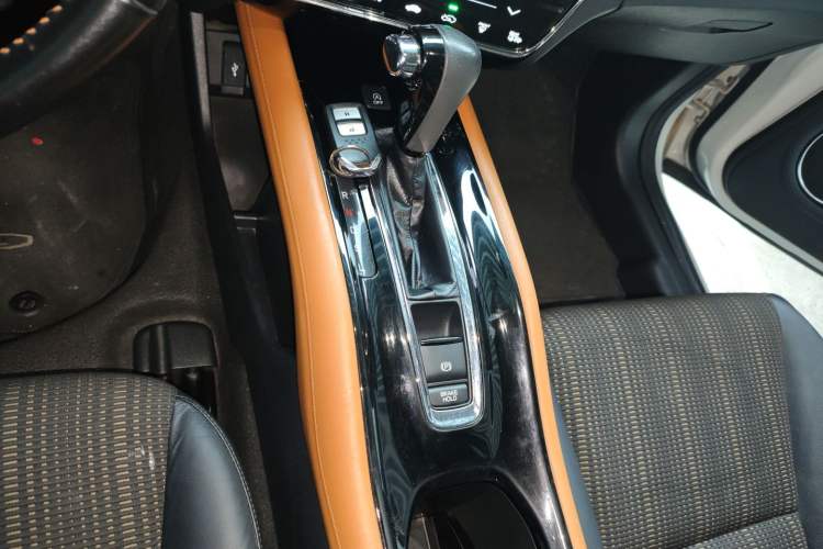 Used Honda Vezel 2015 1.8L CVT 2WD Luxury Model Gear Lever