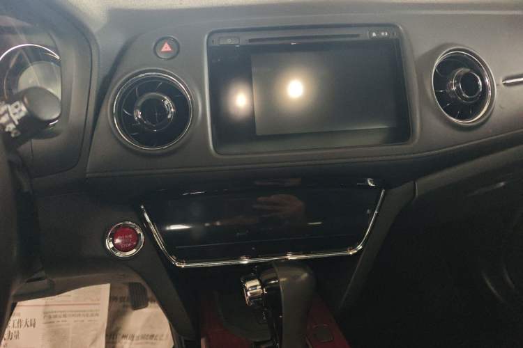 Used Honda XR-V 2015 1.8L VTi CVT Luxury Edition Audio And AC Panel