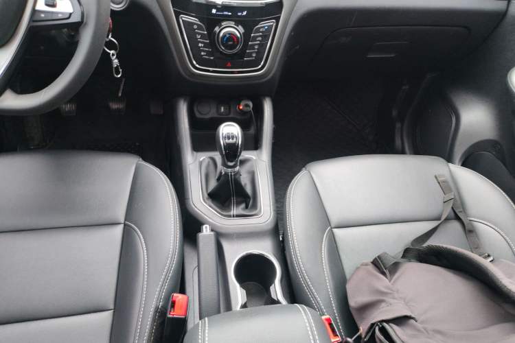 Used Oshan COS5 2021 1.6L Manual Luxury Model