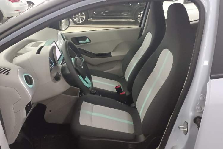 Used JMEV Xiao Qilin 2023 Joyful Edition 201km Comfort Model
