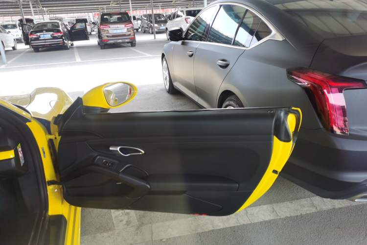 Used Porsche 718 2018 Cayman 2.0T