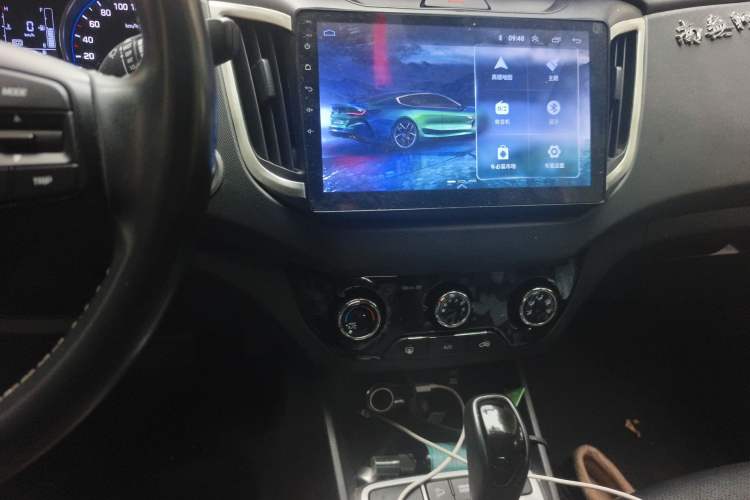 Used Hyundai ix25 2017 1.6L Automatic Smart Version Audio And AC Panel