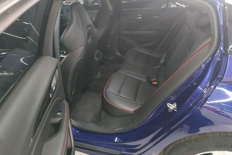 Used Buick Regal 2021 GS 28T Elite Model
