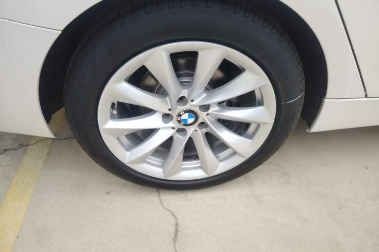 Used BMW 3 Series GT 2018 320i Sport Edition
