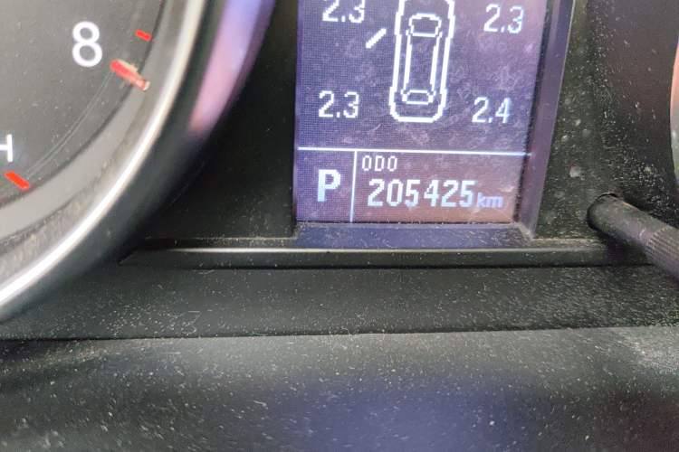 Used Haval H6 2016 Upgraded Model 1.5T Automatic Two-Wheel Drive Elite Version
