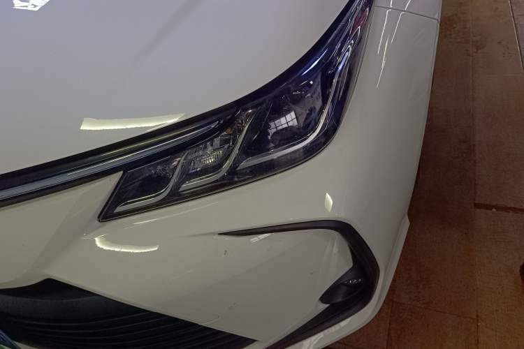 Used Toyota Corolla 2022 Dual-Motor 1.8L E-CVT Pioneer Edition
